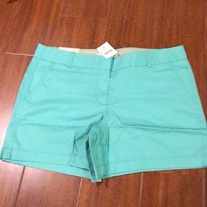 5" chino short